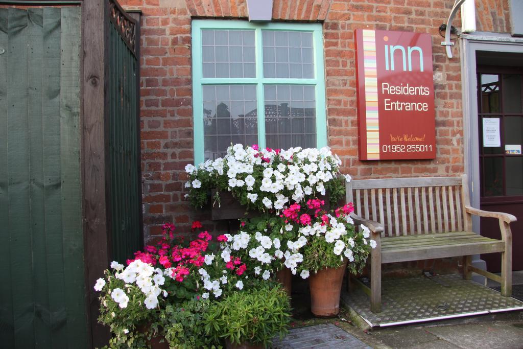 Old Orleton Inn Wellington  Buitenkant foto